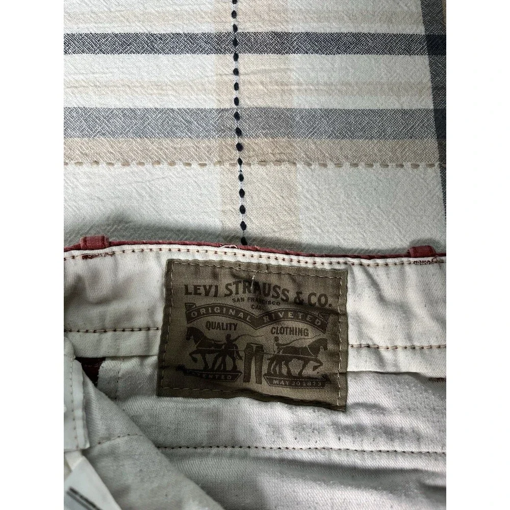 Levi’s Men’s Cargo Shorts Size 34 Rust/Red 100% Cotton Workwear Pockets